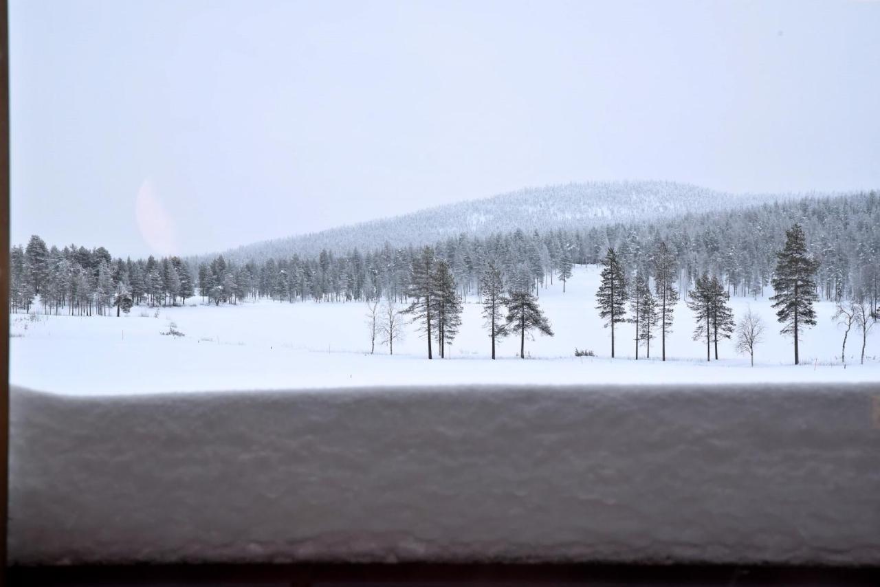 Levi Suites Levin Klubi Luaran gambar