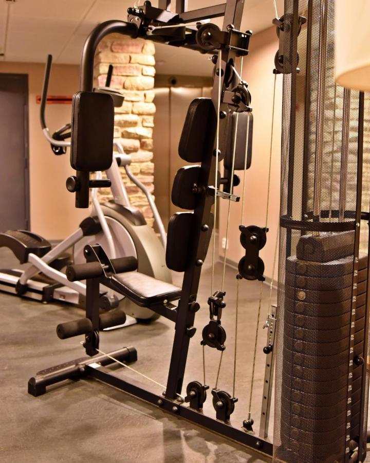 Levi Suites Levin Klubi Luaran gambar
